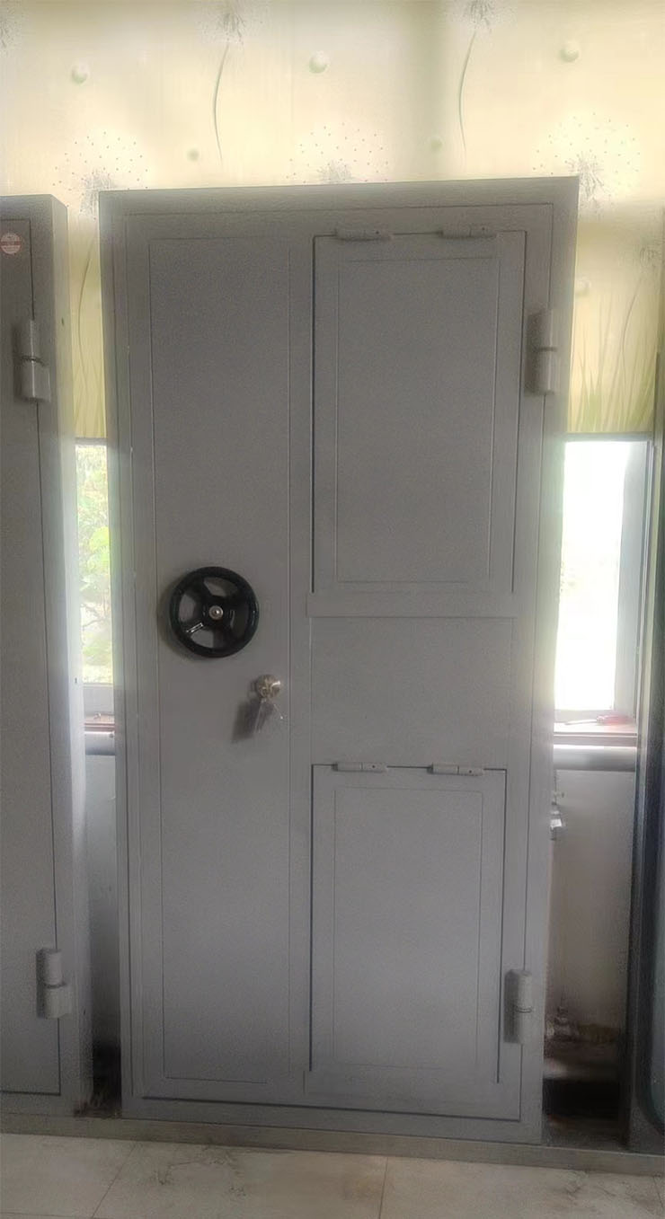 泄爆門(泄壓門)